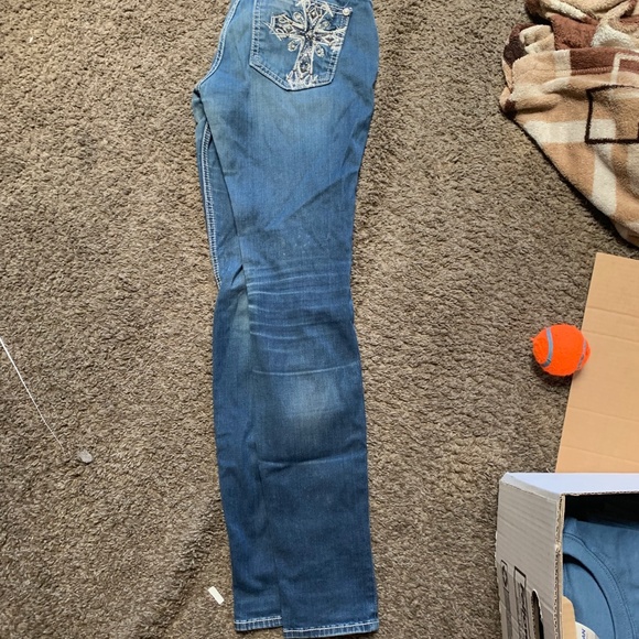 SOLD - Miss Me Skinny Jeans - Size 28 - Picture 2 of 2